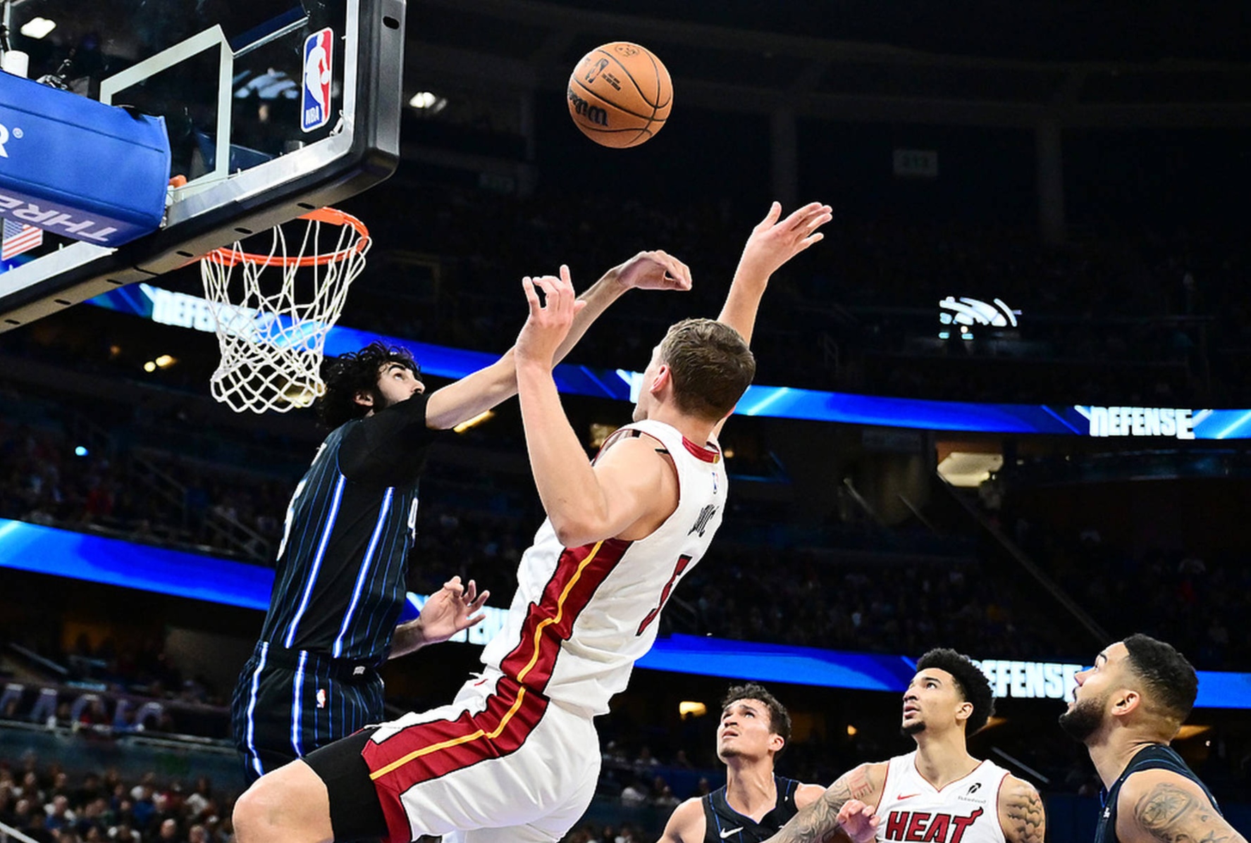 开云体育平台-纳达尔在热火比赛中绝杀，关键助攻引发热议！的简单介绍